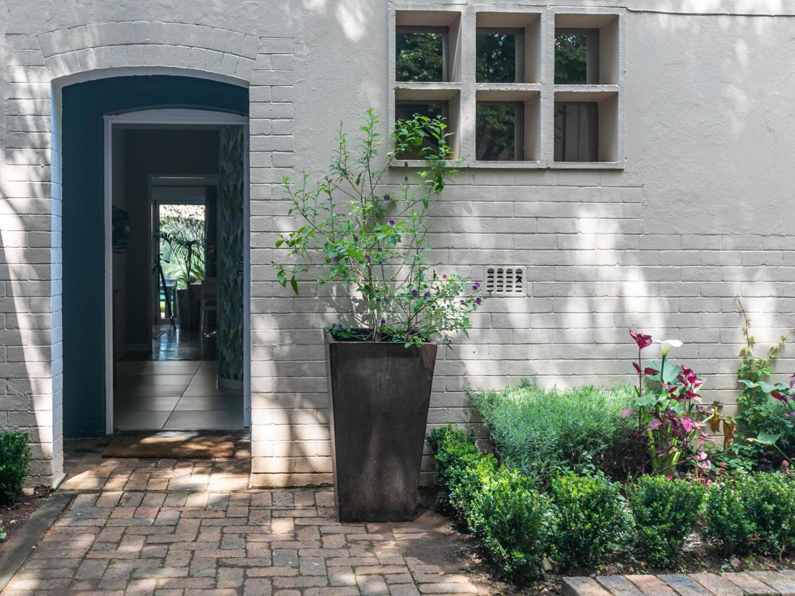 Emmarentia Guest House Johannesburg Exterior photo